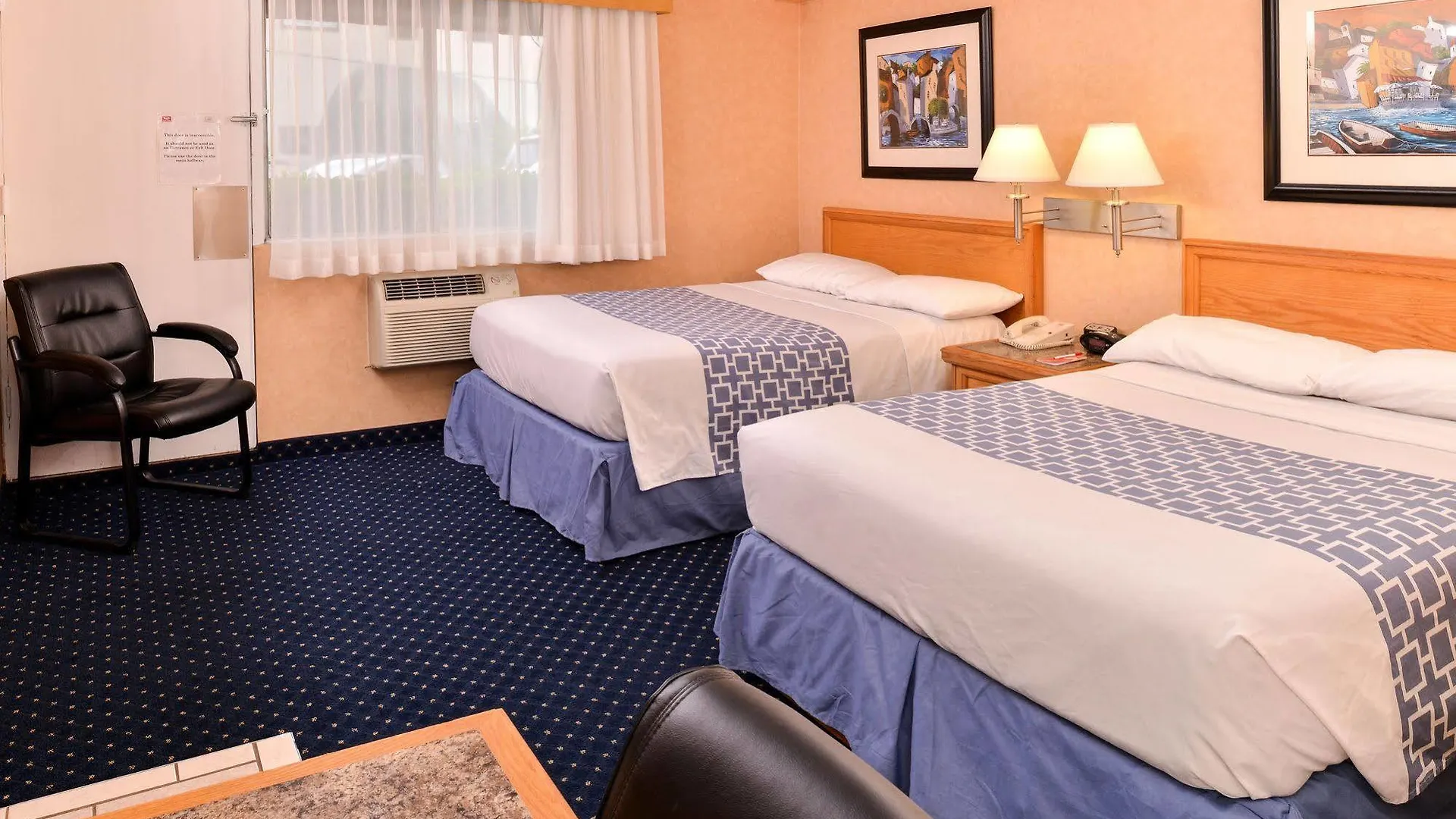 Econo Lodge Motel Village Calgary