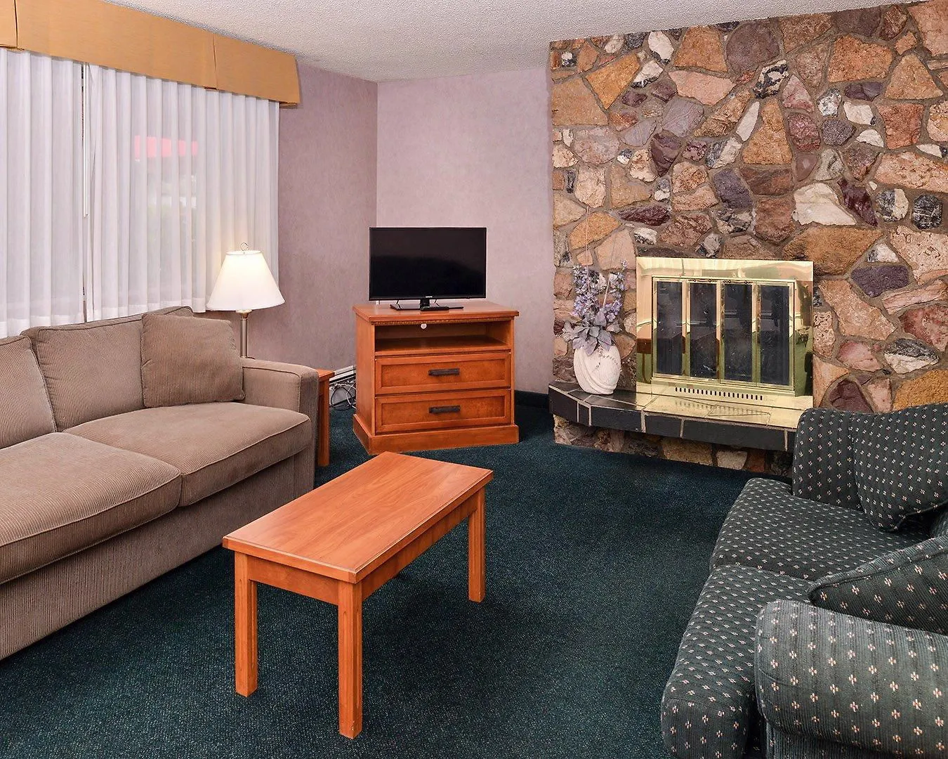 Econo Lodge Motel Village Calgary Canada