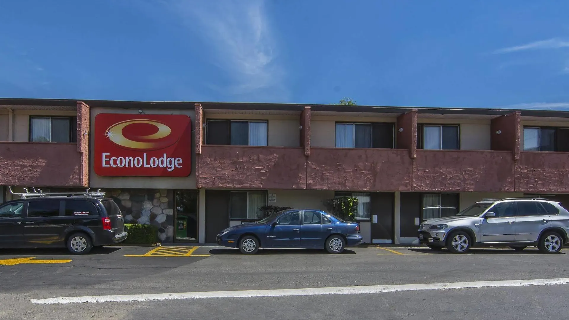 Econo Lodge Motel Village Calgary