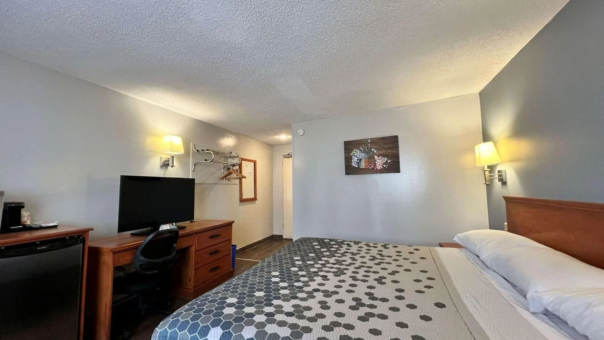 Econo Lodge Motel Village Calgary